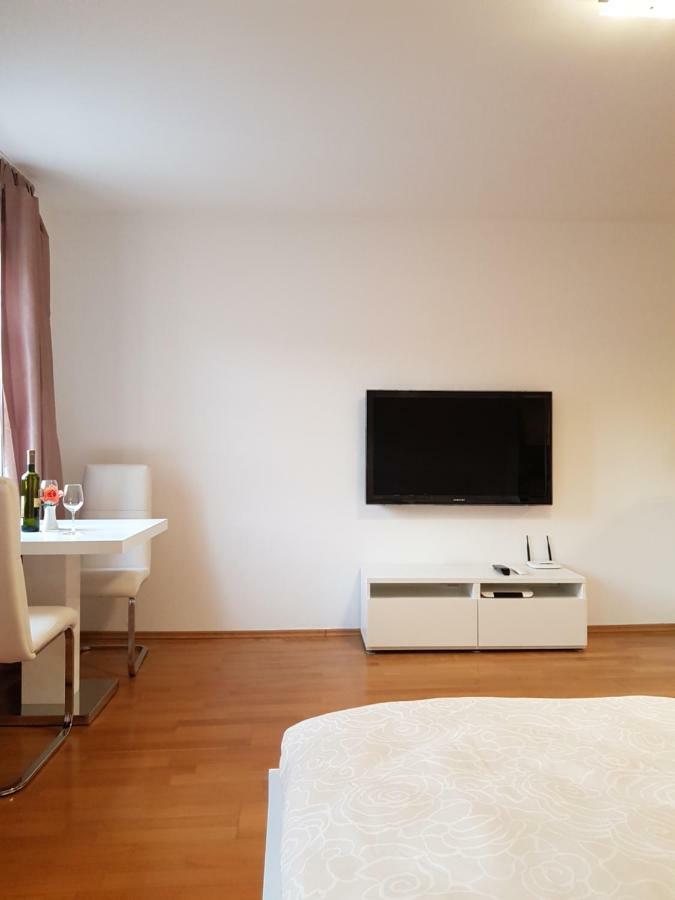 Apartment Jale Ratisbona Exterior foto